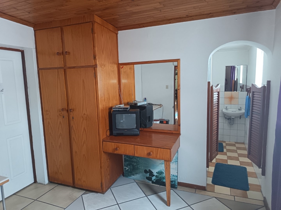 5 Bedroom Property for Sale in George East Western Cape